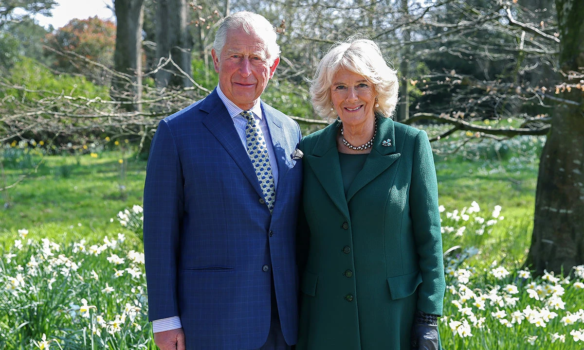 Meghan Markle'ın bebeğinin ten rengini soran Kraliyet üyesi ifşa oldu